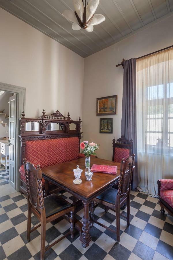 Dellagracia Mansion In Poseidonia Syros Villa Posidhonía Dış mekan fotoğraf
