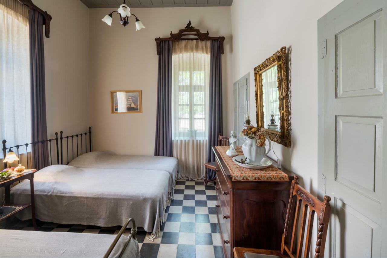Dellagracia Mansion In Poseidonia Syros Villa Posidhonía Dış mekan fotoğraf
